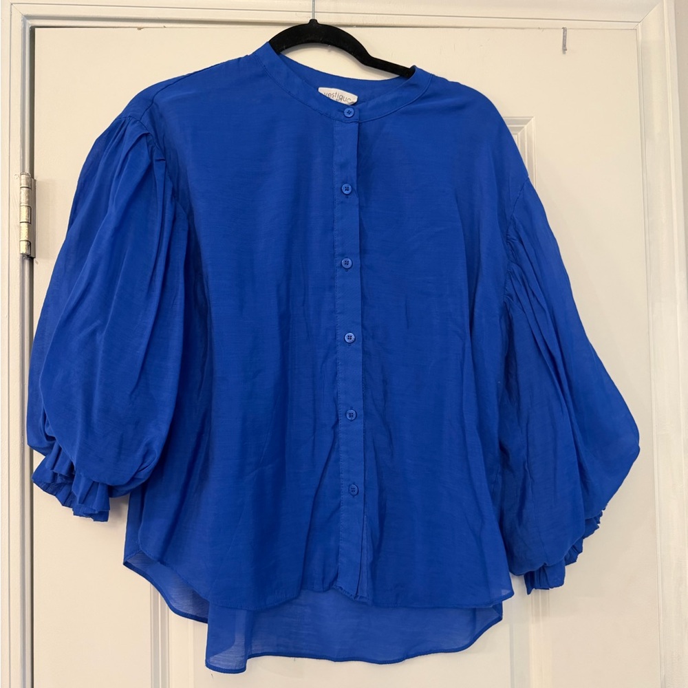 vestique Royal Blue Button-Front Puff Sleeve Top